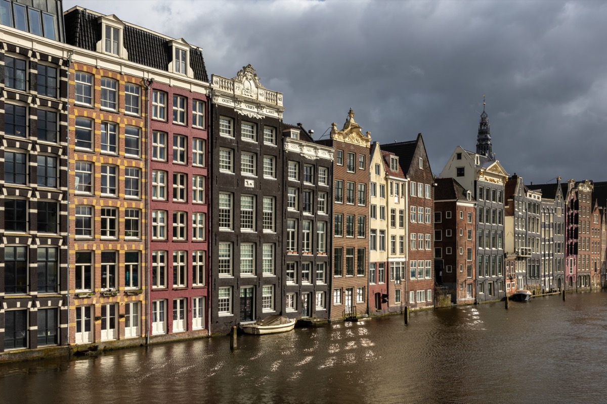 Huizenprijzen in maart weer 5 procent hoger: de woningmarkt trekt aan