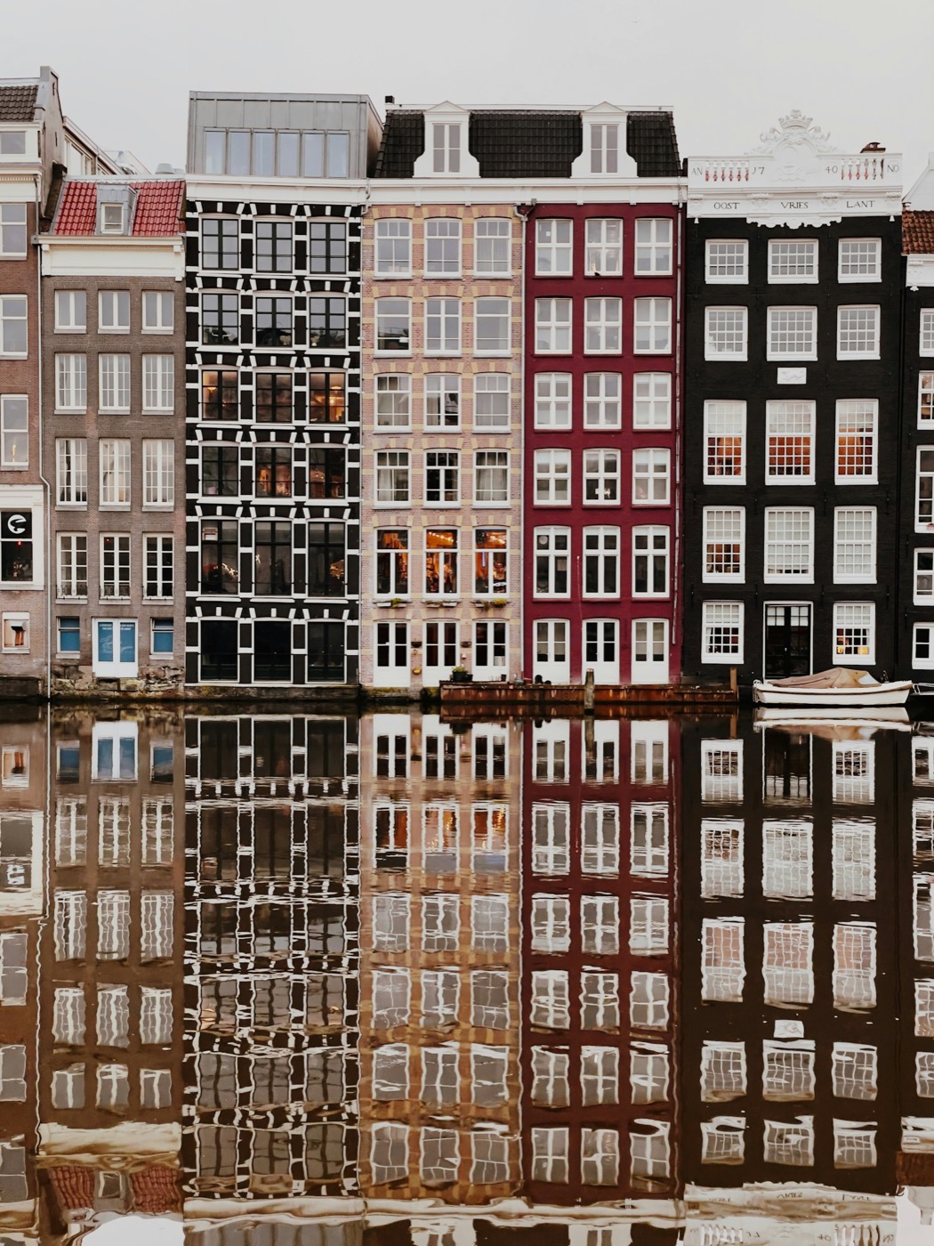 Woningen in aanbouw in Nederland